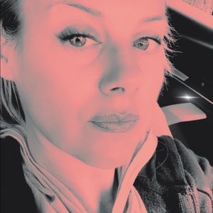Meet your Posher, Carleen